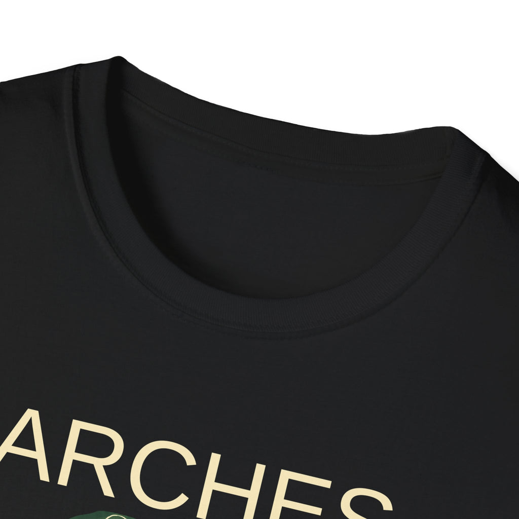 The Windows Hiking T-Shirt | Arches